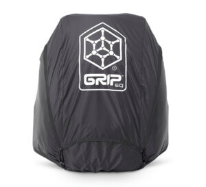 A front view of the GRIPeq L rain cover with the front flap closed.