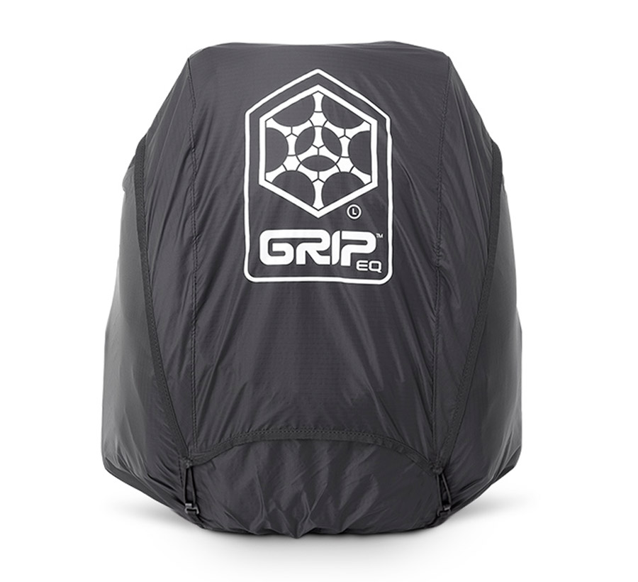A front view of the GRIPeq L rain cover with the front flap closed.